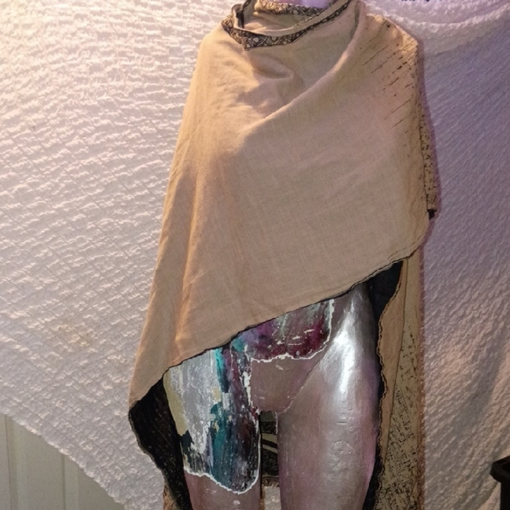 Ecote Beige and Black Shawl